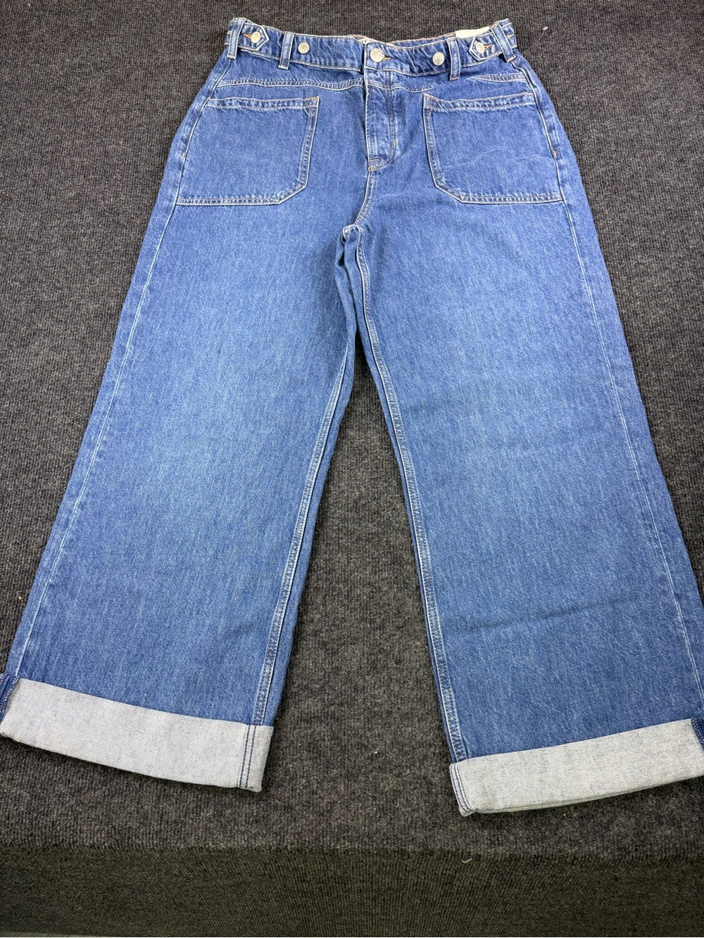 We the Free Classic Blue Women’s Jeans - Front Pocket wide leg cuffed 31